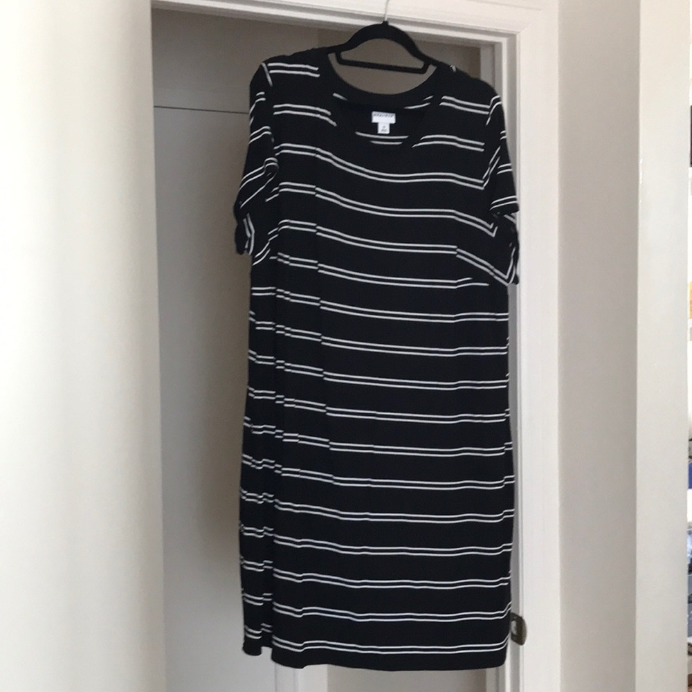 Short sleeve T-shirt dress